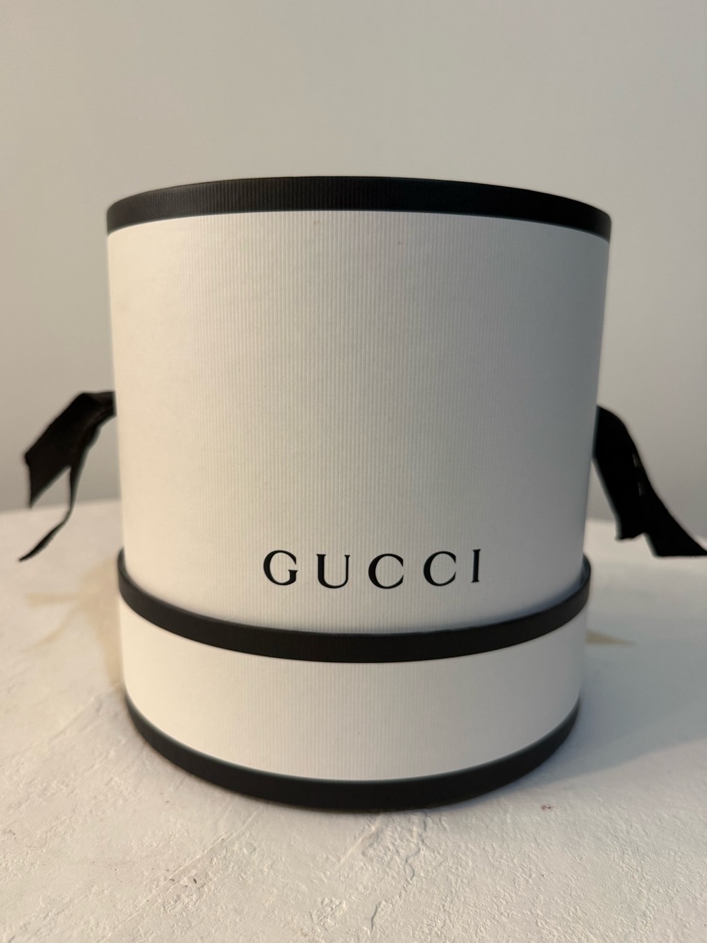 Round Gucci Box